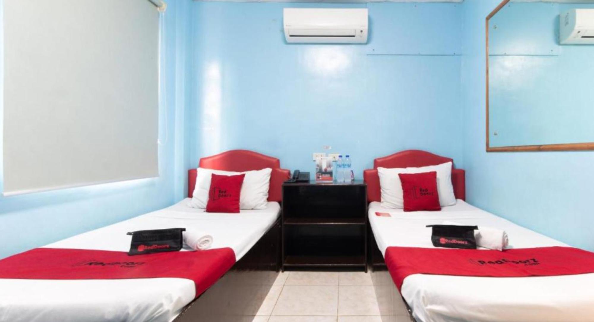 Reddoorz @ Picas Sagkahan Tacloban Exterior photo